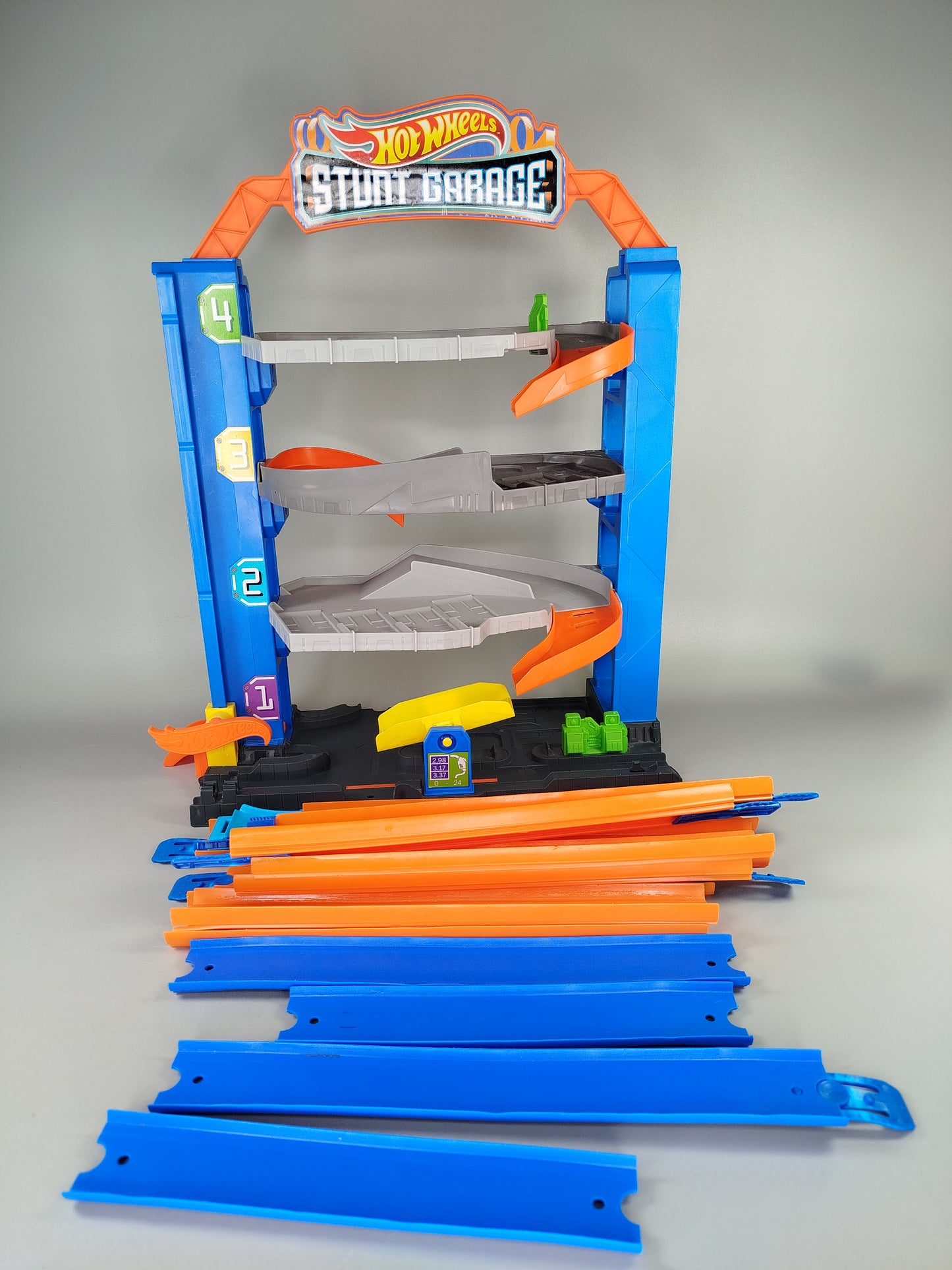 Hot Wheels Hot Wheels Stunt-Garage mit Fahrzeug-Set