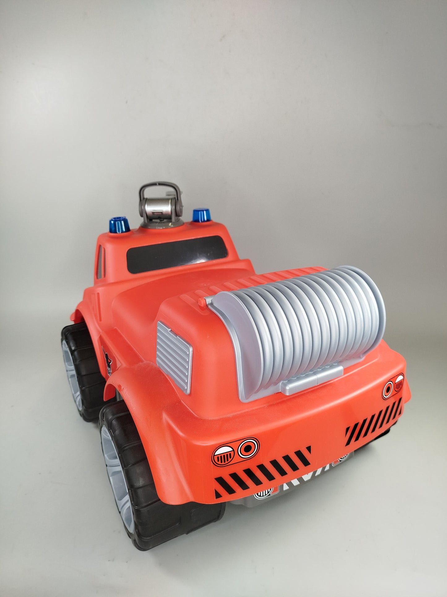 Feuerwehrauto – Großes Spielzeugfahrzeug für Kinder