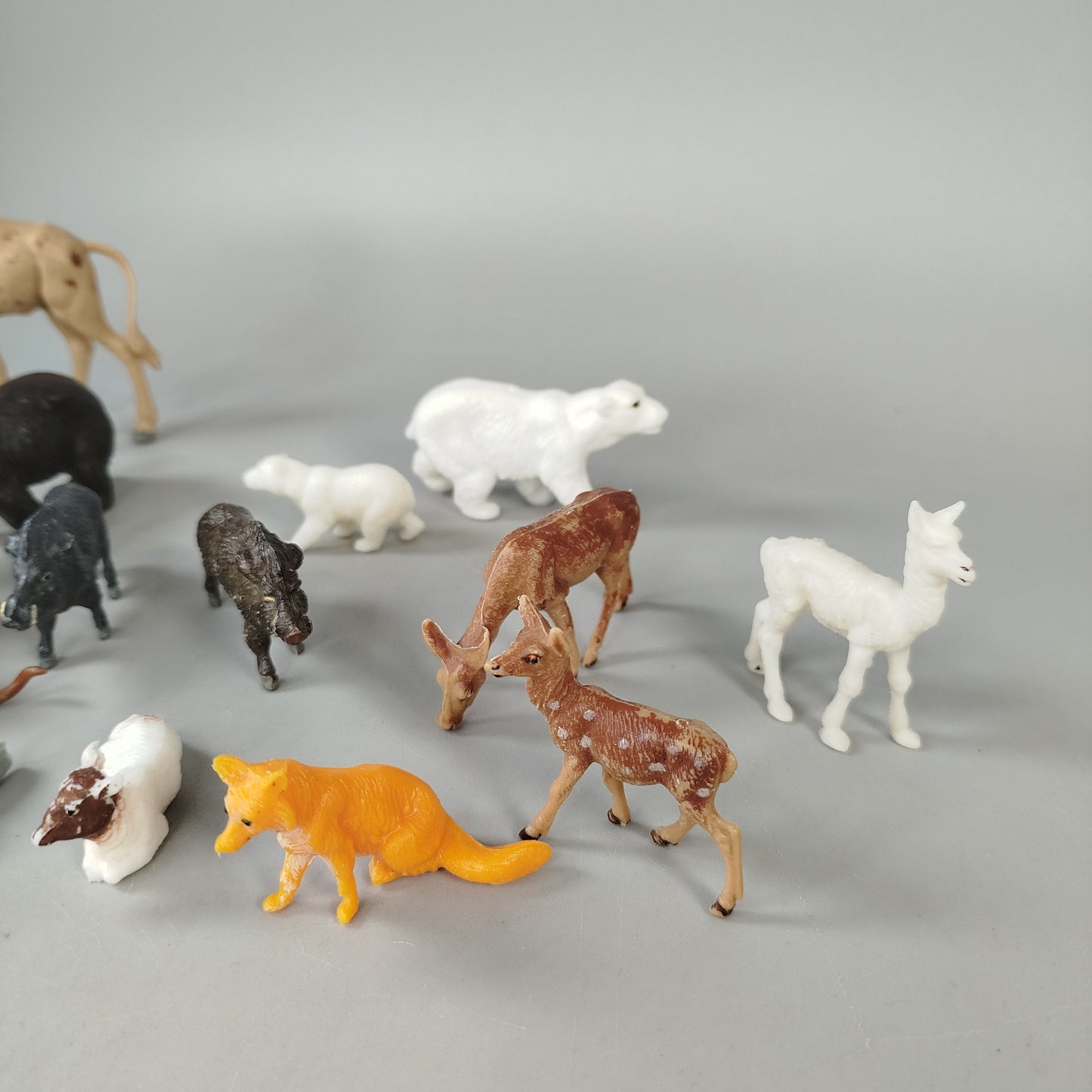 DDR - Tierfiguren Set von 18