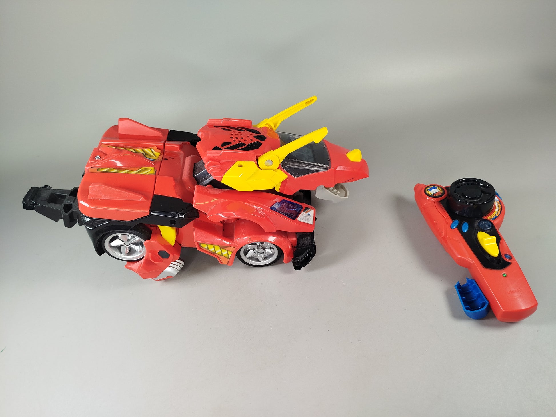 VTech Switch & Go Dinos Triceratops, ferngesteuertes Fahrzeug