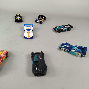 Hot Wheels Bundle Renn & Sportwagen 10x