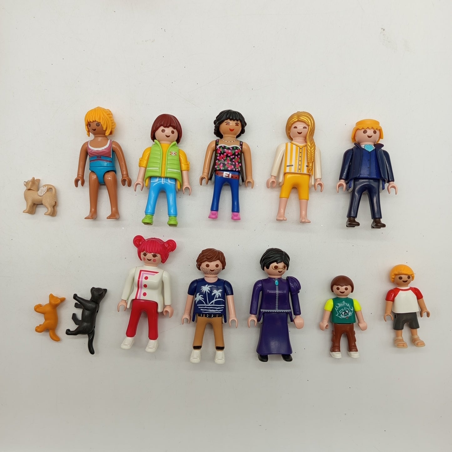 Playmobil Figuren Set von 14 – mit Zubehör