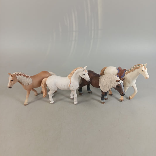 Schleich Bundle Pferde 5x mit Sattel, gebraucht, ab 3 4 5 Jahre | ✅ geprüft