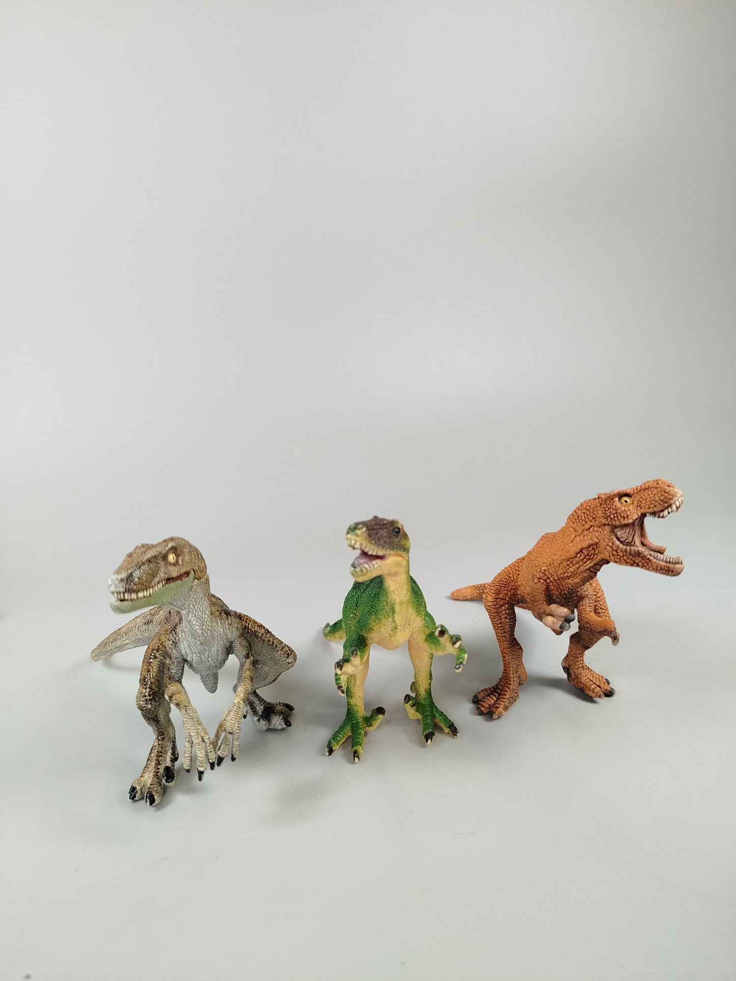 Dinosaurier Figuren Set von 8 – verschiedene Arten