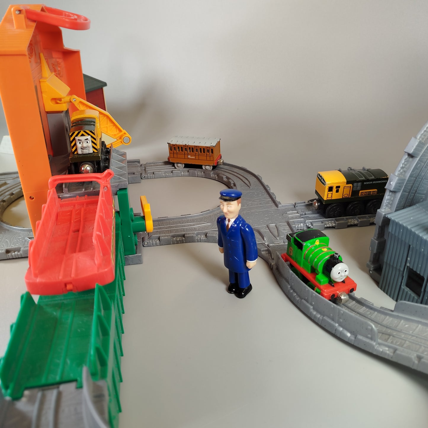 Thomas & Friends Eisenbahnset - Lokomotiven und Schienen