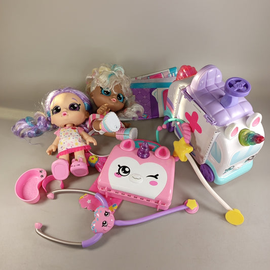 Moose Toys Bundle Kindi Kids Arztspiel 2x Puppen