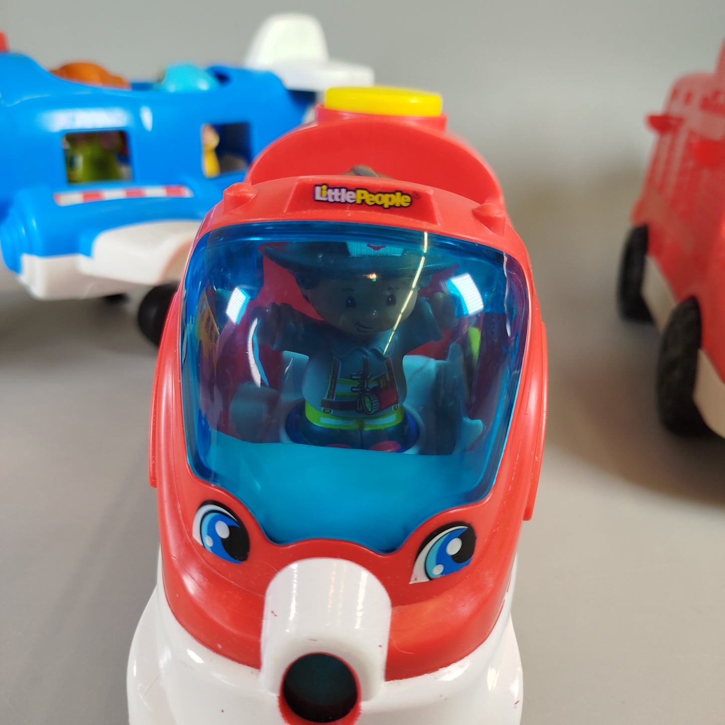 Fisher-Price Little People Fahrzeugset – Set von Spielfahrzeugen