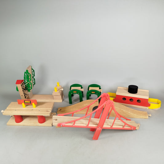 Konvolut Holzeisenbahn ca. 16 kg, ab 3 Jahre