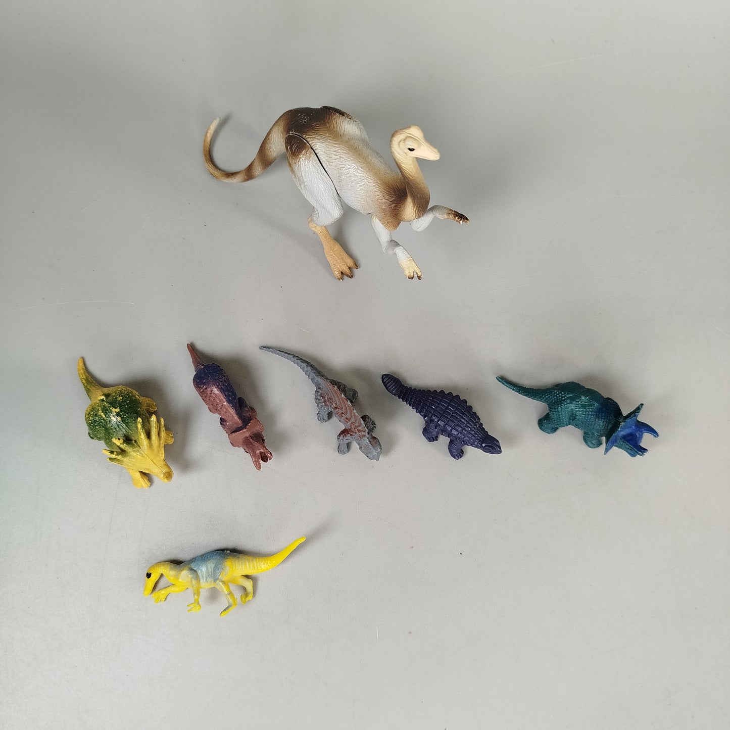 Dinosaurier Figuren - TYCO 1989 Dino Riders und 6 kleine vintage Dinos