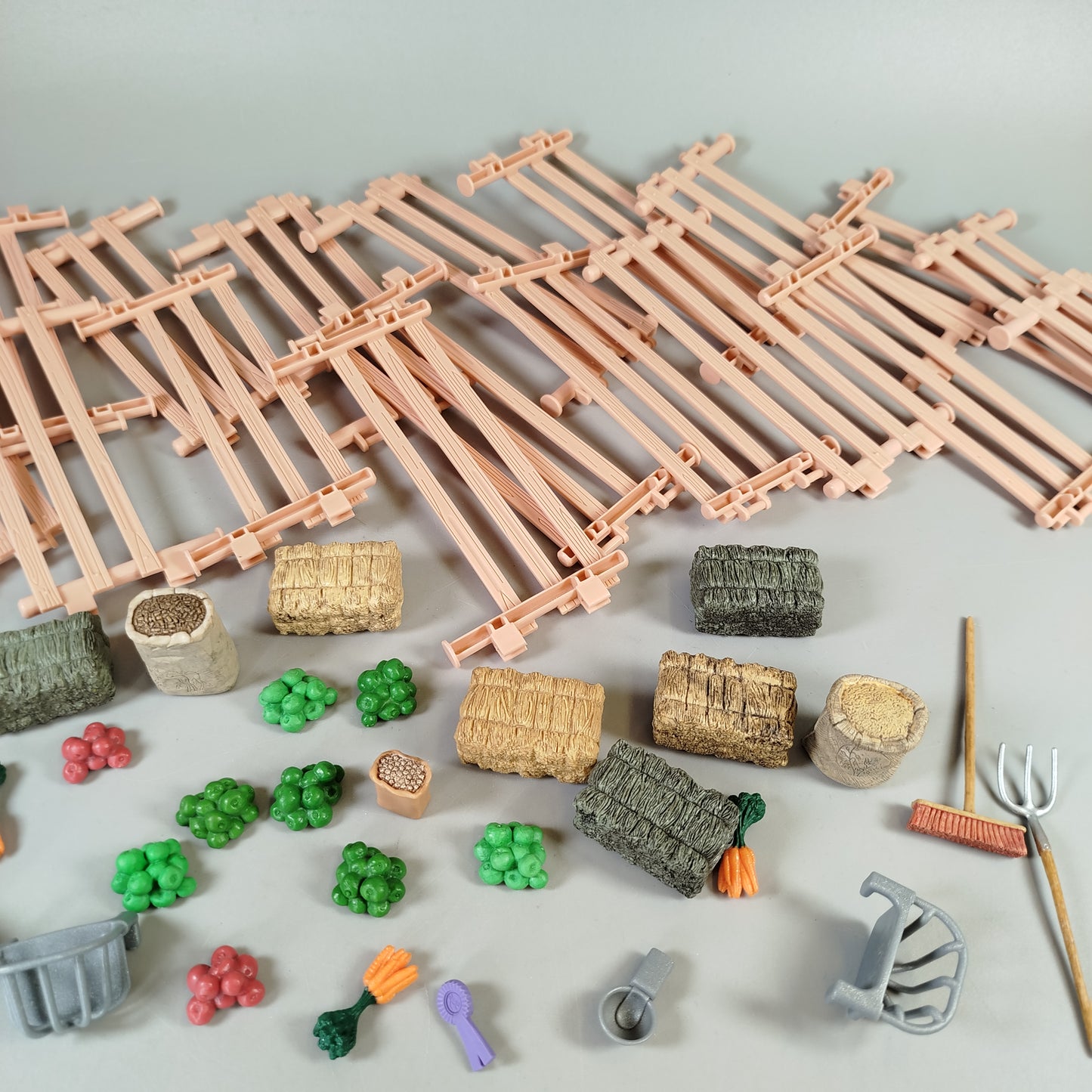 Schleich Bauernhof Zubehör Set – ohne Pferde