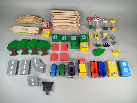 Dema Holzspielzeug Stadtset – Fahrzeuge & Zubehör