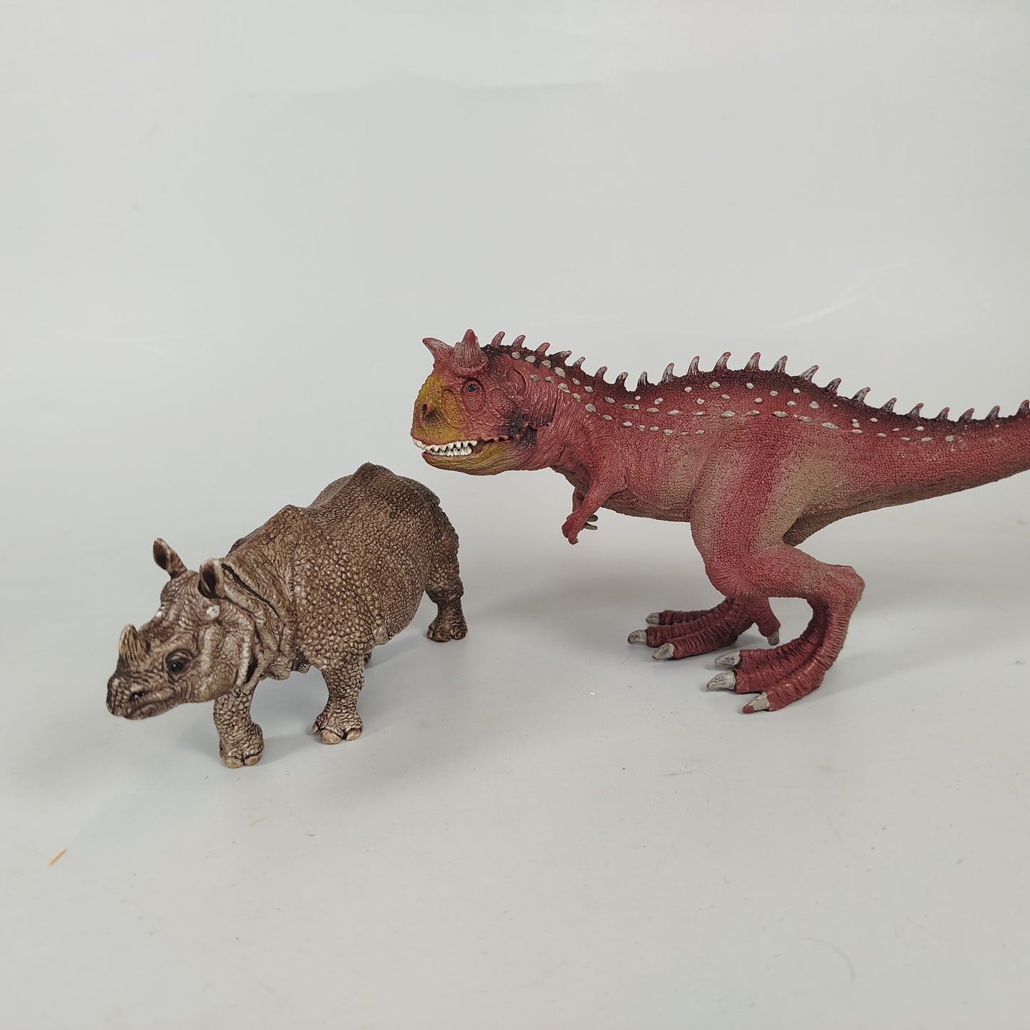 Schleich Dinosaurier- und Tierfiguren Set