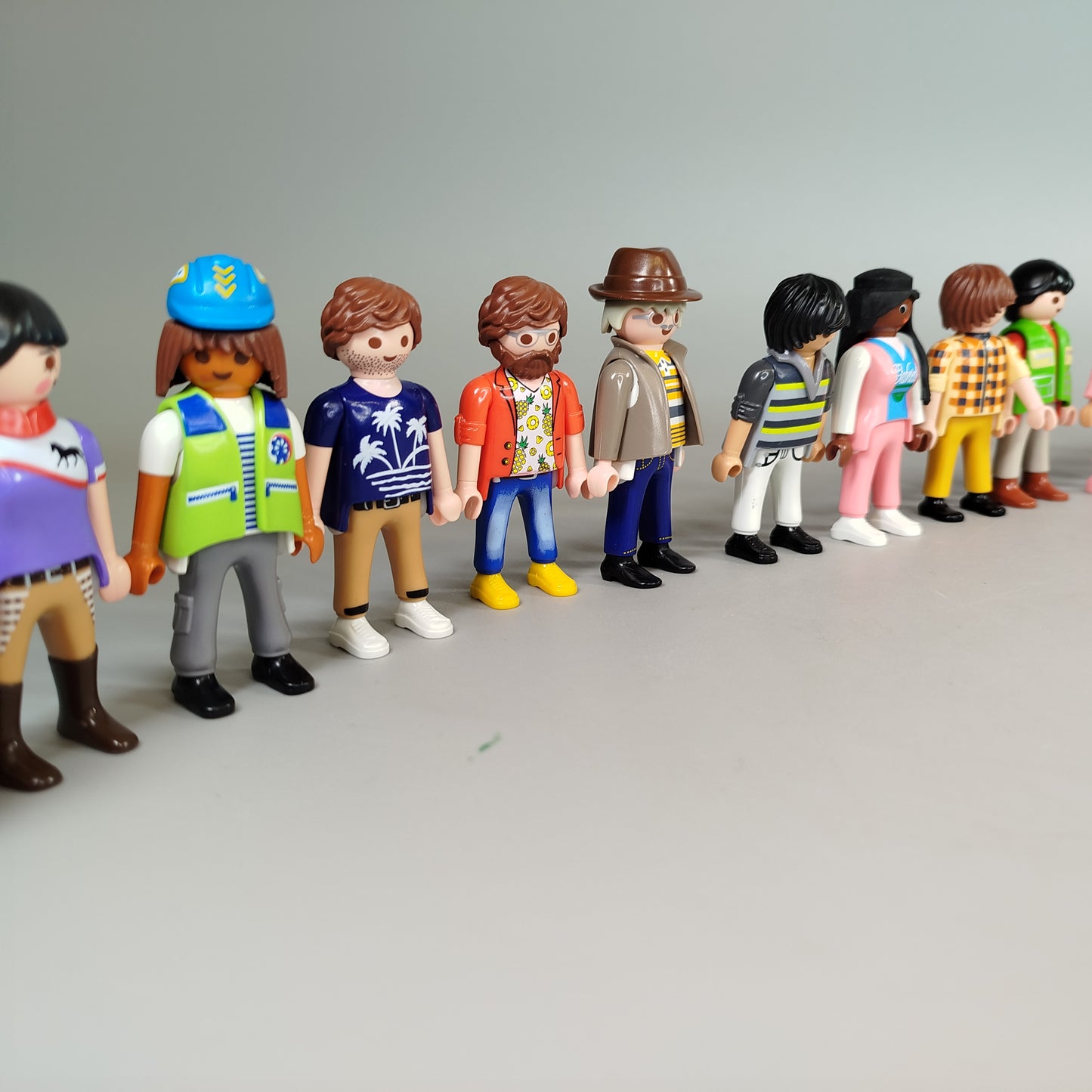 Playmobil Figuren Konvolut – Set von 24 Spielfiguren