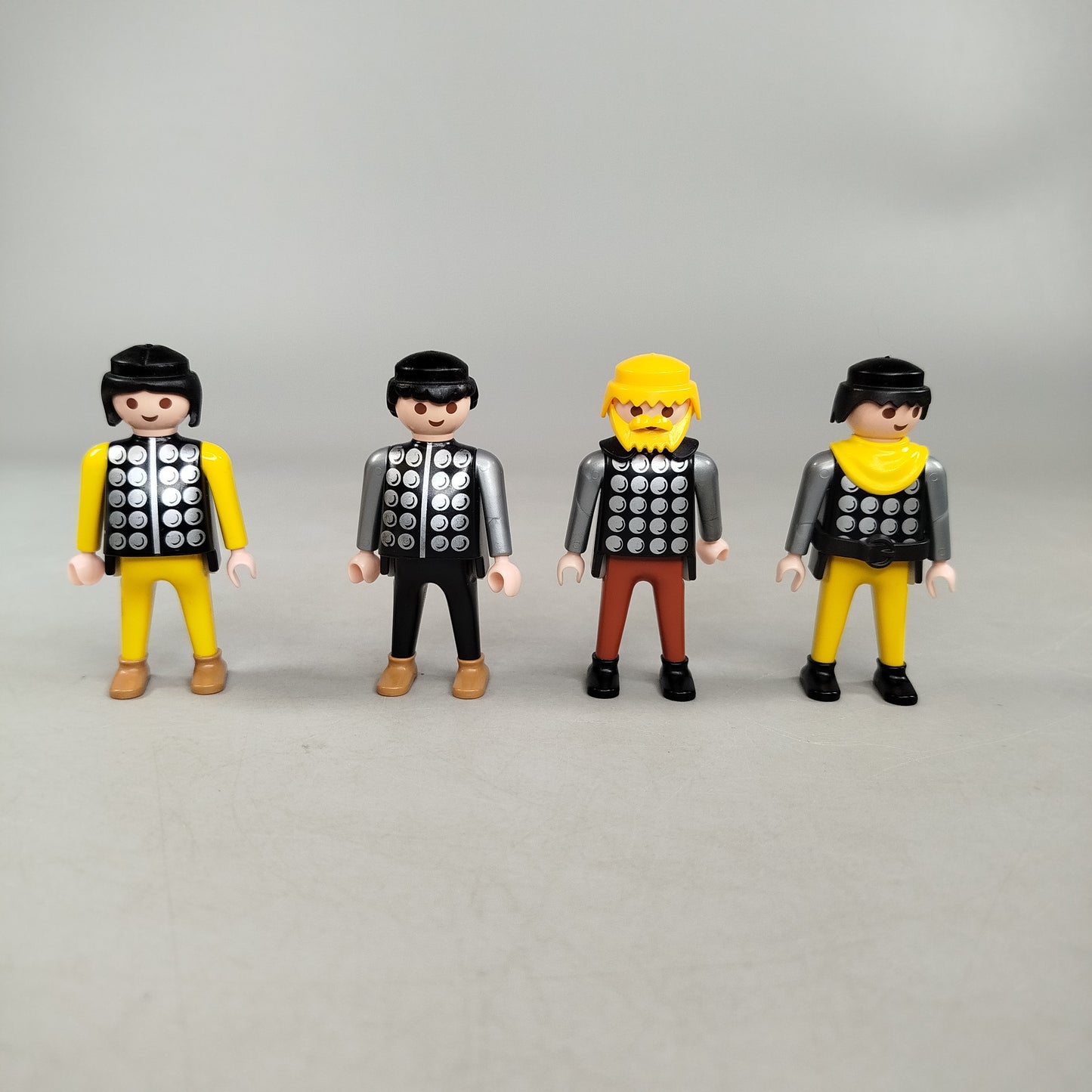 Bundle Playmobil x12 Mittelalter Figuren Set, gebraucht, ab 3 Jahre