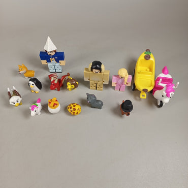 Roblox Bundle Adopt Me Pet Shop Figuren & Tiere