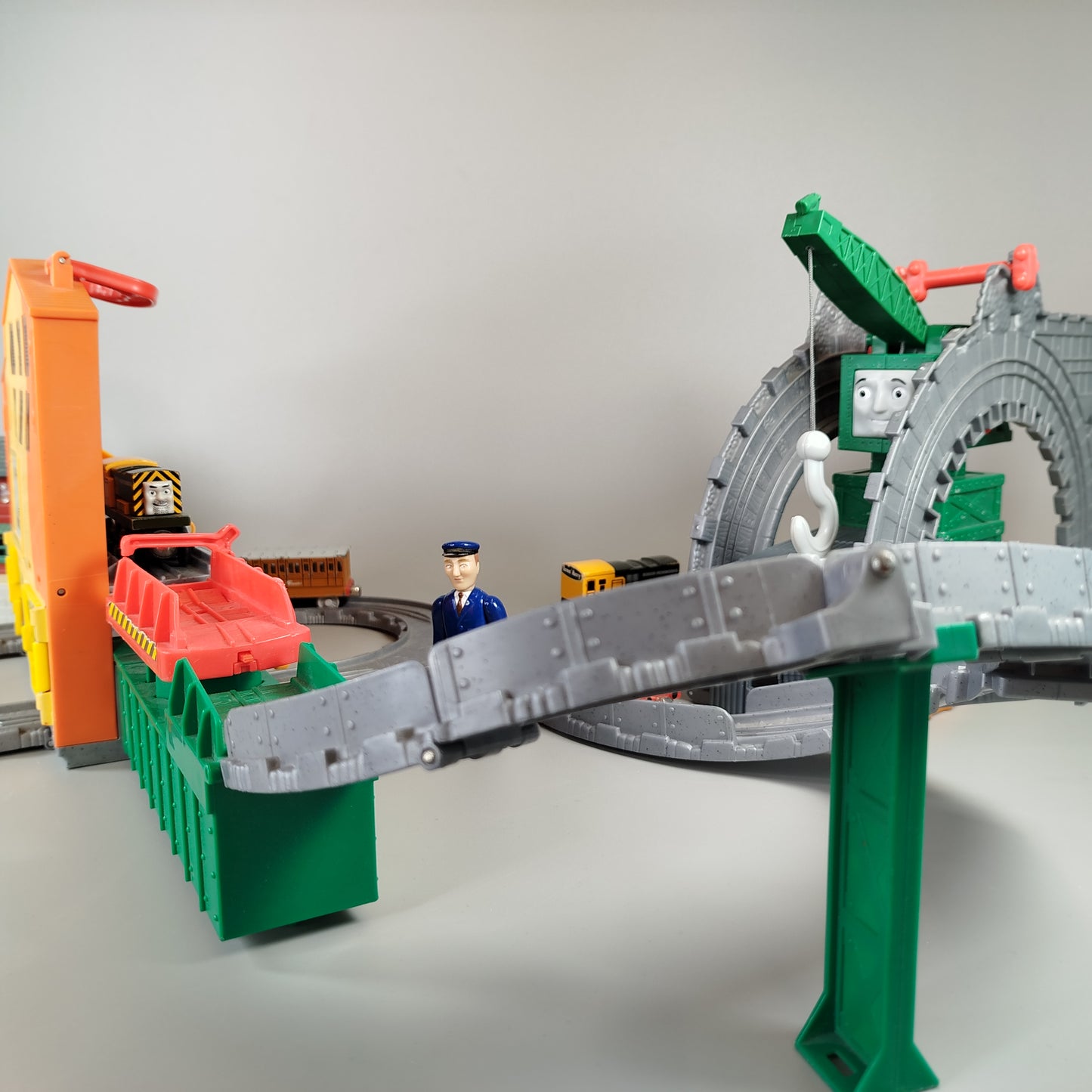 Thomas & Friends Eisenbahnset - Lokomotiven und Schienen