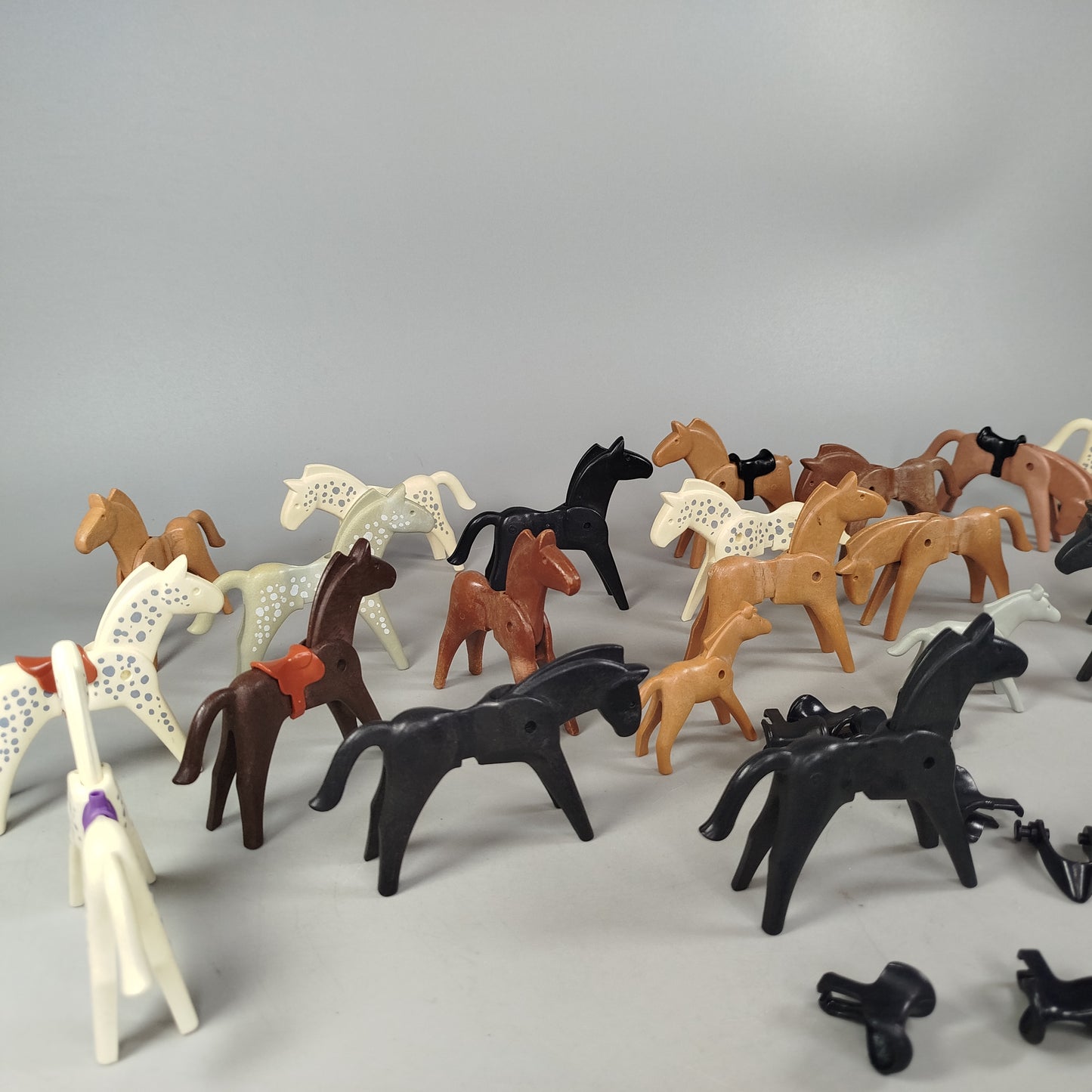 Playmobil Bundle Pferde 23x Spielpferde & Zubehör