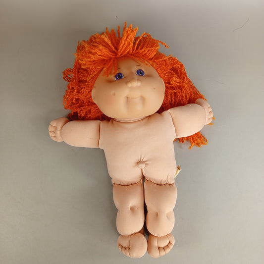 Mattel Puppe – weicher Stoffkörper & Vinylkopf, Set zum Kuscheln & Spielen