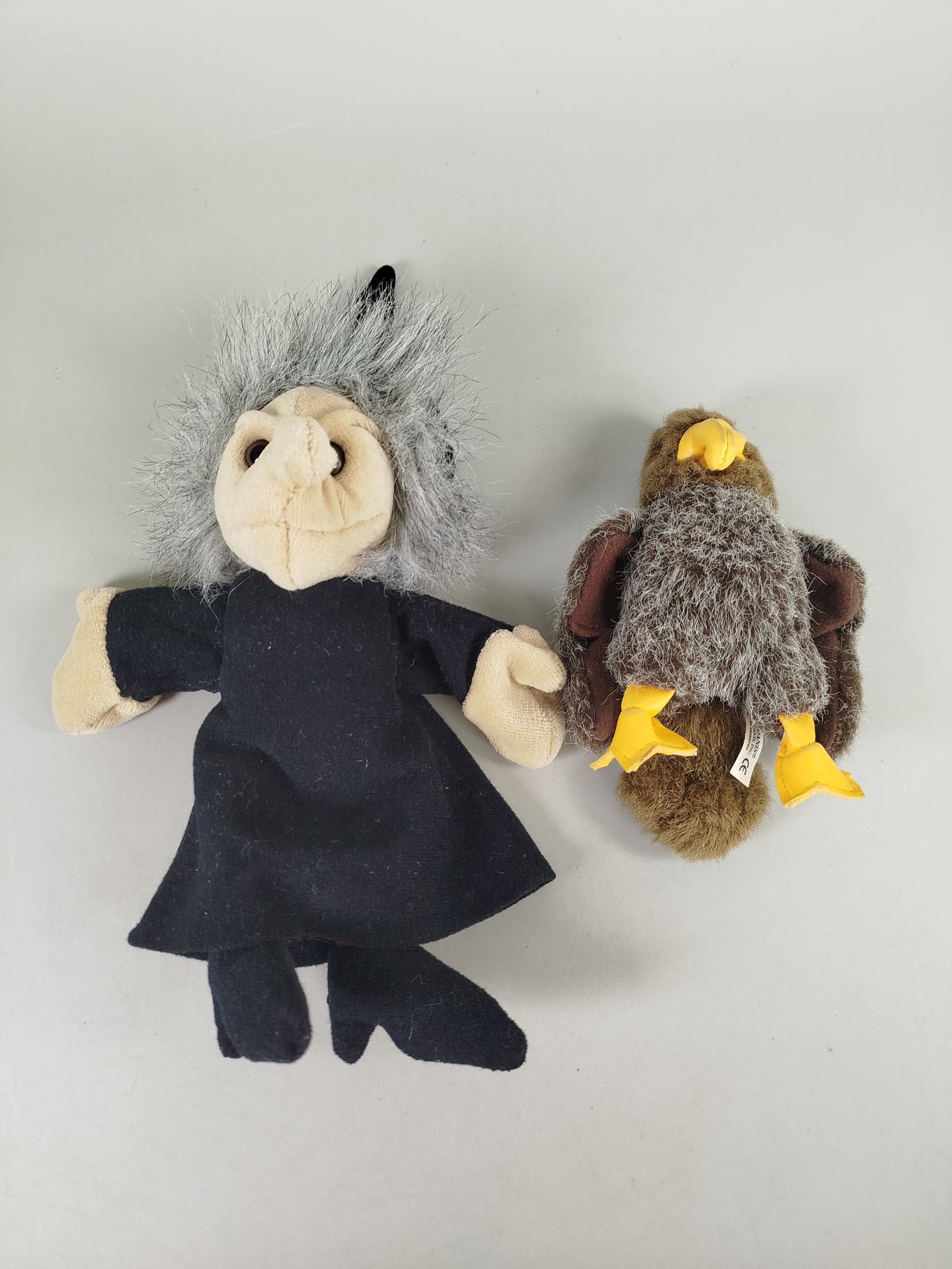 Folkmanis Handpuppen Set von 4 - Hexe, Babyadler, 2 Einhörner