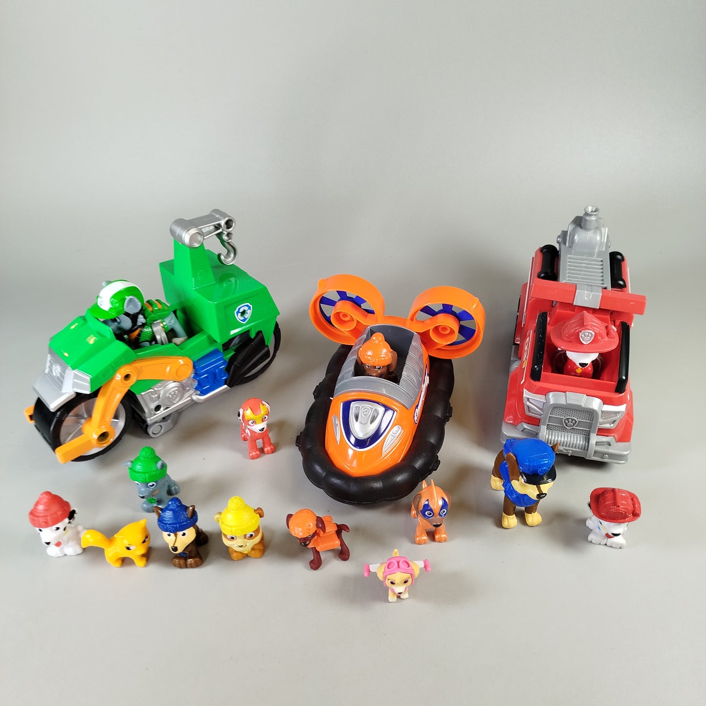 PAW Patrol Figuren & Fahrzeuge Set von 14, gebraucht