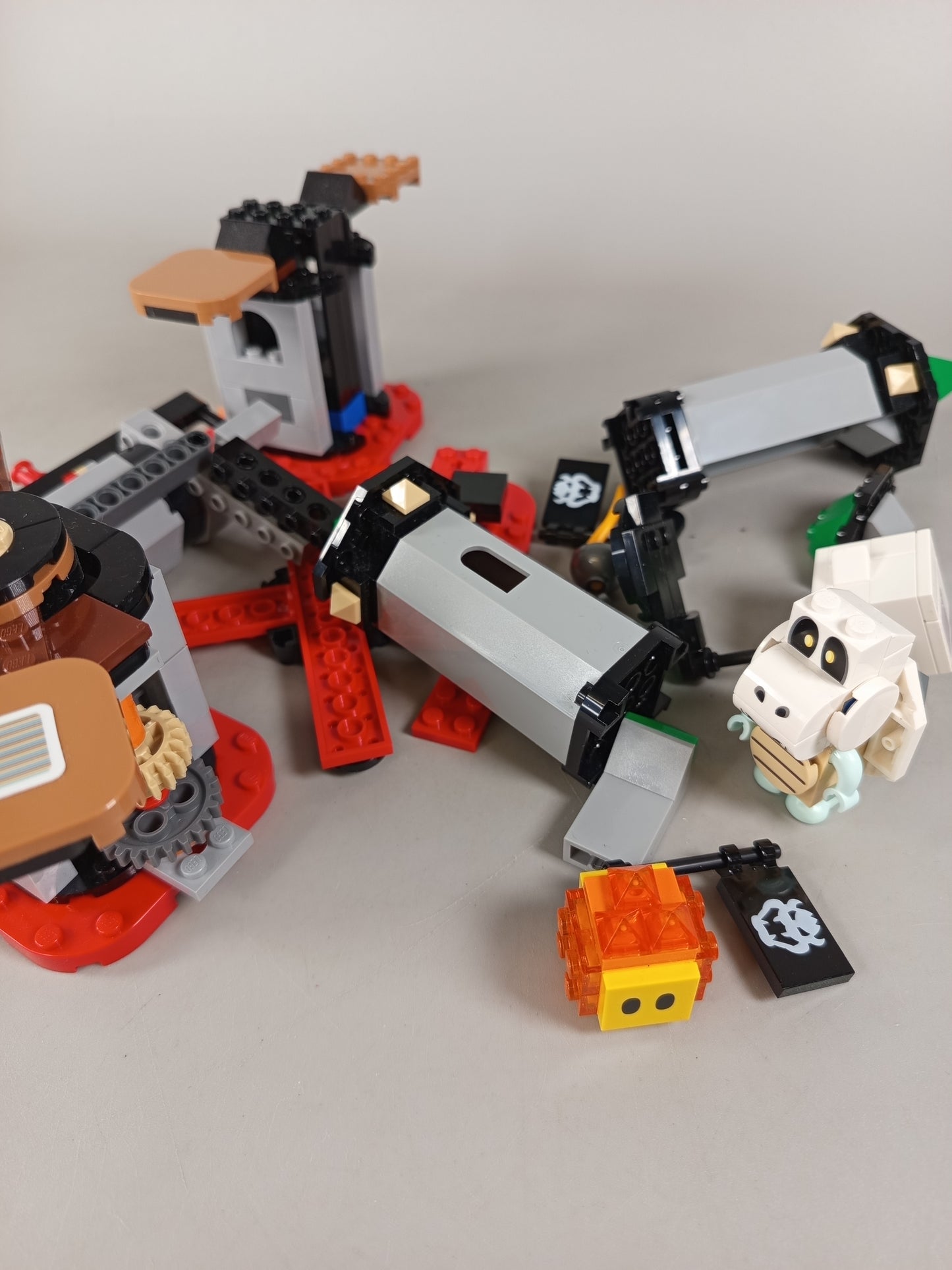 LEGO Bundle Super Mario Bowser & Dry Bones Figuren