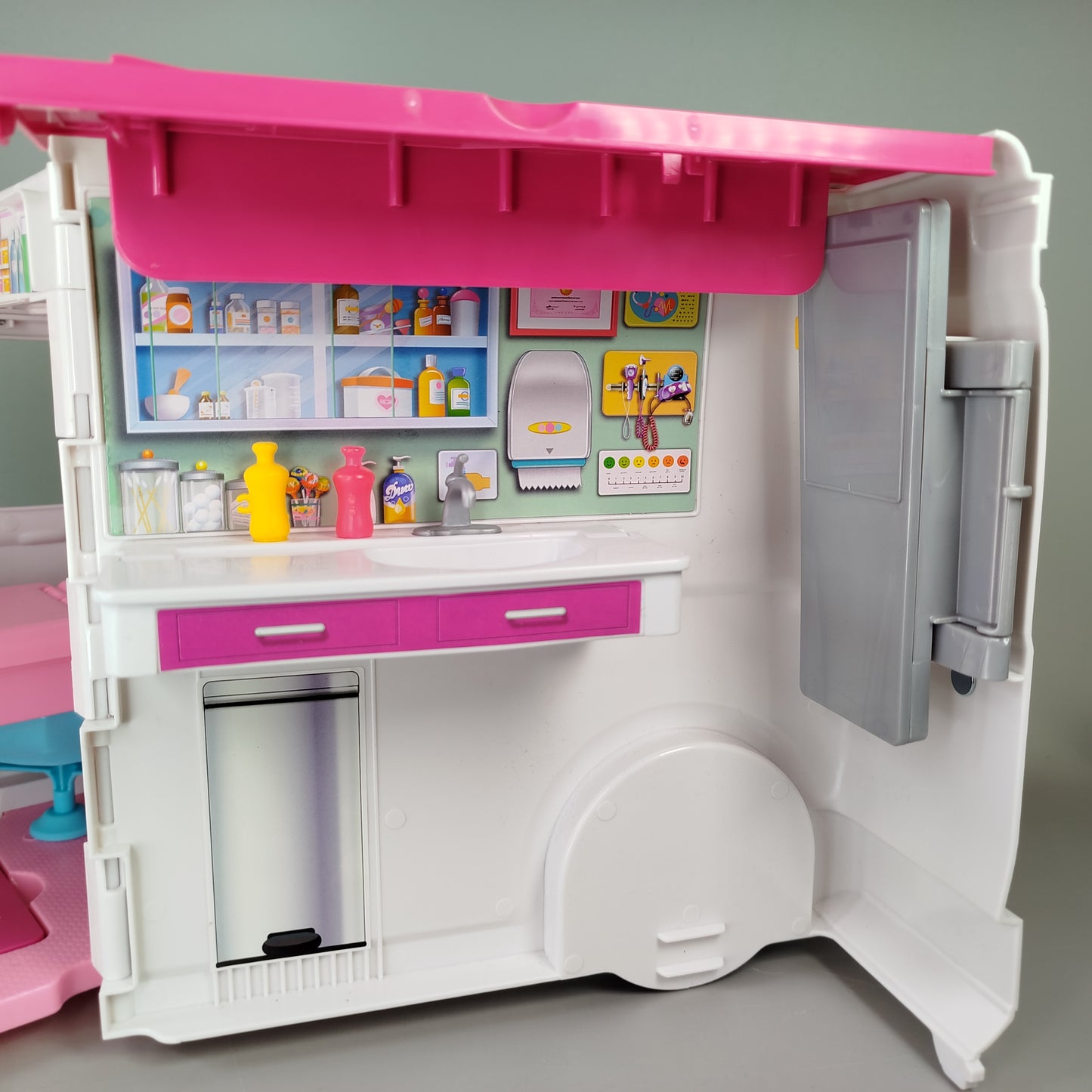 Barbie Ambulanz & Krankenhausspielset – ohne OVP, gut erhalten