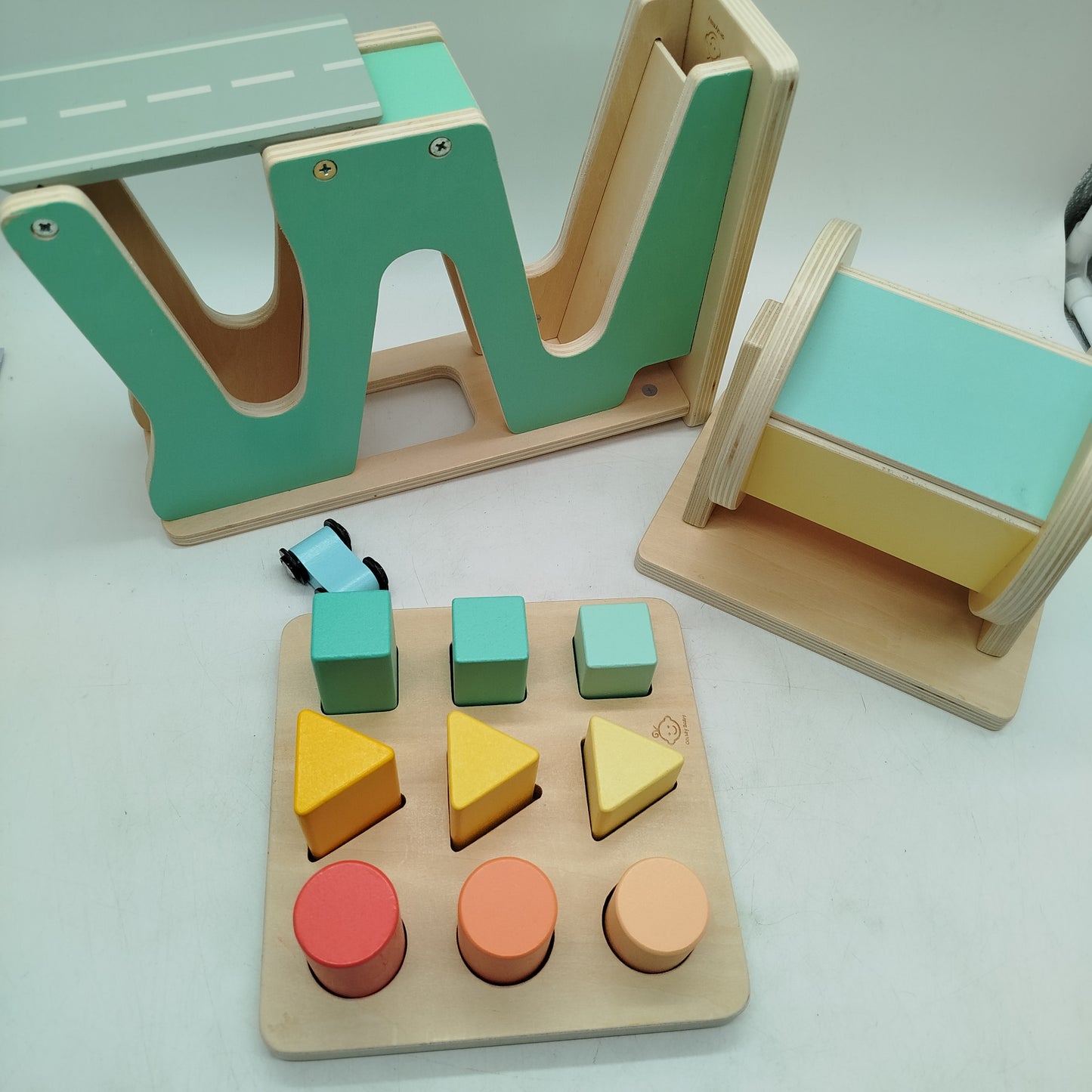 Oh My Baby Bundle Holz Set 4tlg Werkbank & Bahn, ab 2 3 4 Jahre | ✅ geprüft