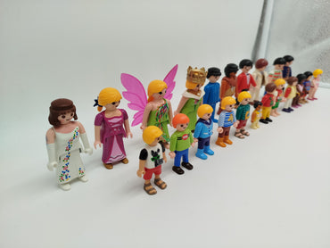 Playmobil Figuren Set von 22 – diverse Charaktere, gut erhalten