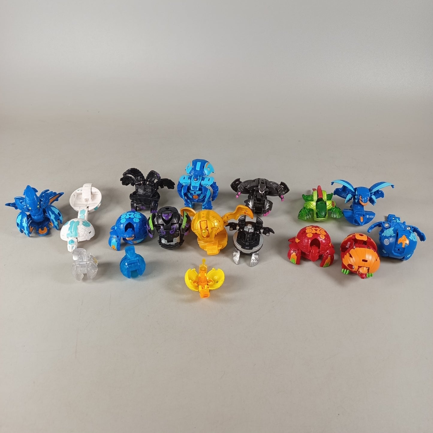 Bakugan Bundle Battle Planet Set von 90 Figuren, ab 6 7 8 Jahre | ✅ geprüft