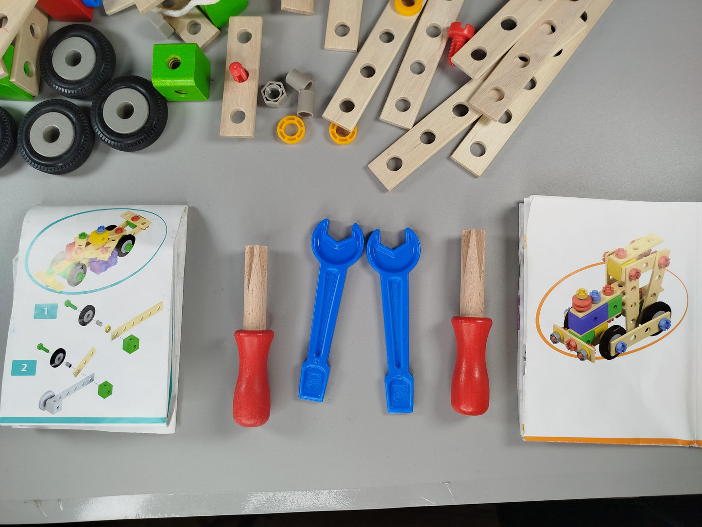 Baukasten Bundle - Haba Kugelbahn & Eichhorn Constructor