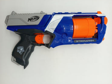 Nerf N-Strike Elite Strongarm Blaster – mit Darts