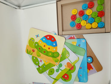 Goula Baby Color Farbsortierspiel – Lernspiel mit Steckknöpfen