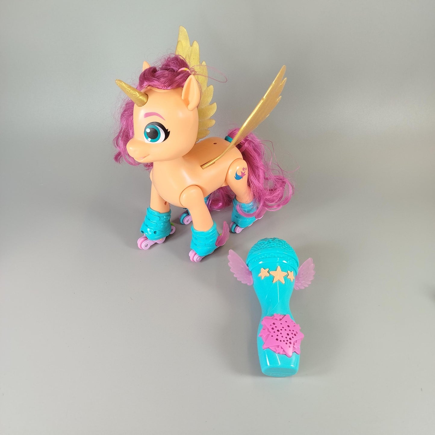 Hasbro My Little Pony - Sing'n Skate Sunny und Figuren