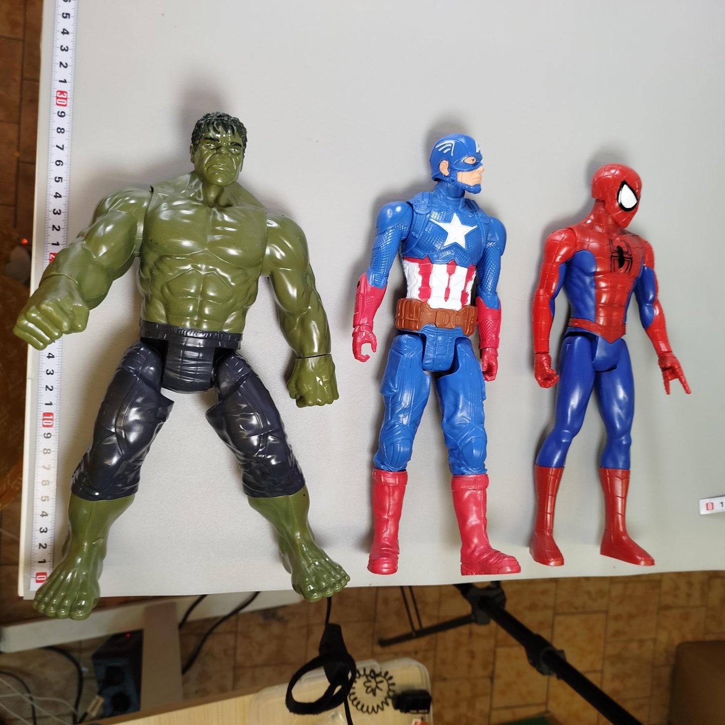 Hasbro Marvel Actionfiguren Set von 7 – Spider-Man, Hulk