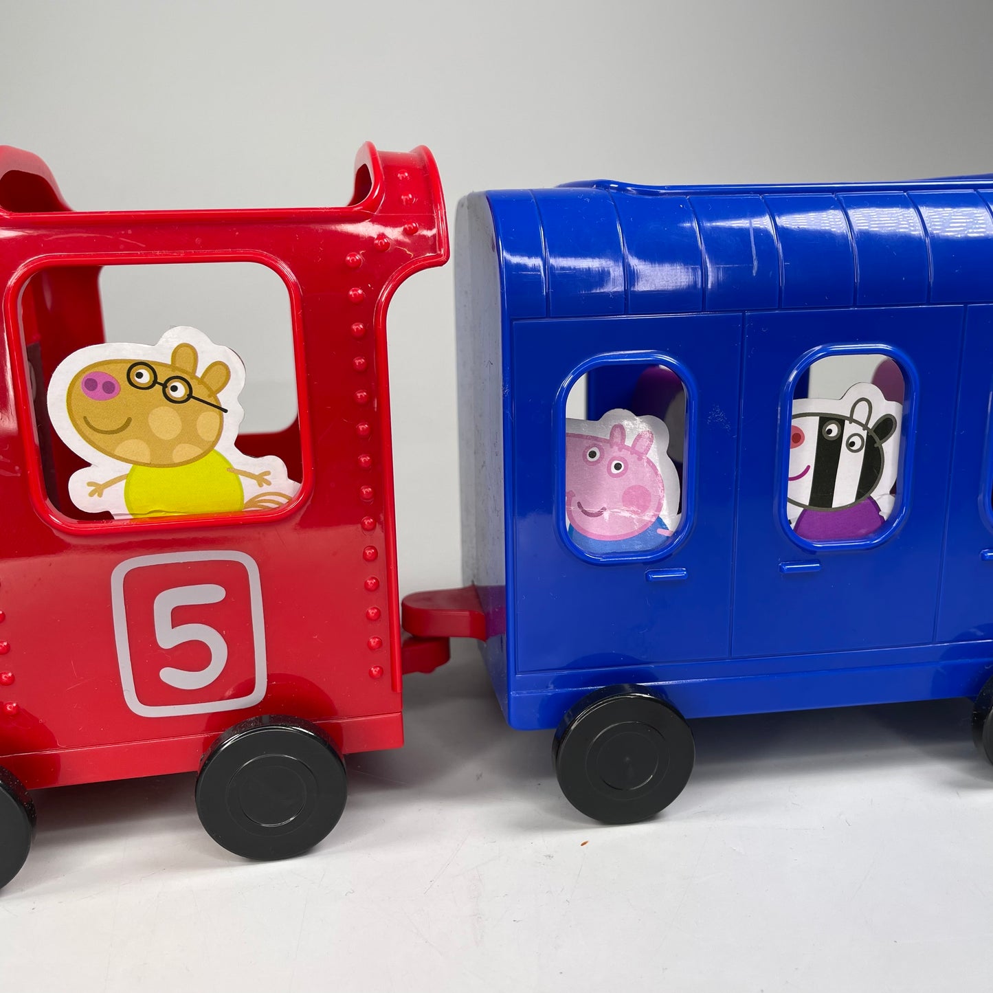 Peppa Pig Peppa Wutz, Pig Bahn / Train rot, blau