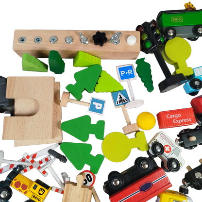 BRIO Bundle Holzeisenbahn Verkehr & Cargo Set Züge & Schienen