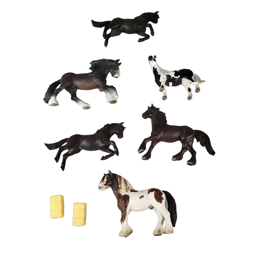 Schleich Tiere Bundle Set von 8 Pferde & Heuballen