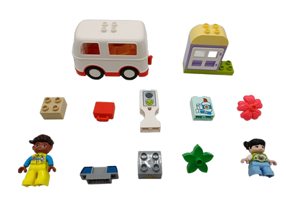 LEGO DUPLO 10946 Familien-Abenteuer Wohnmobil Set
