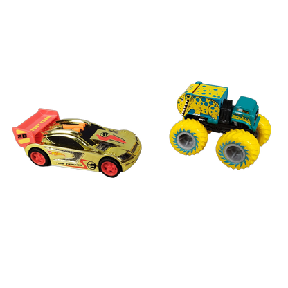 Hot Wheels Bundle 2x Monster Truck & Rennwagen