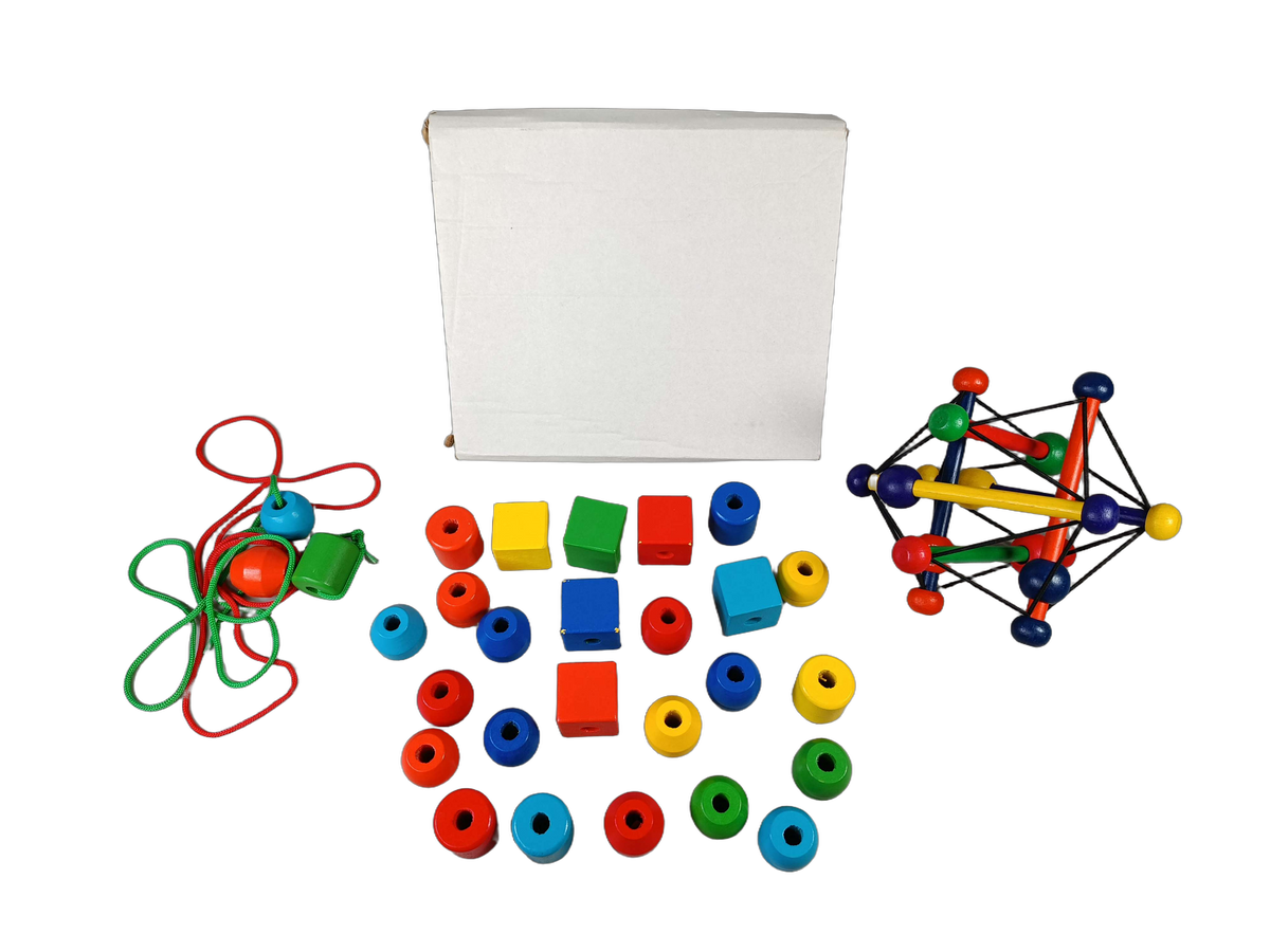 Bundle Holzspielzeug Skwish großes Set Fädelperlen & Motorikspielzeug