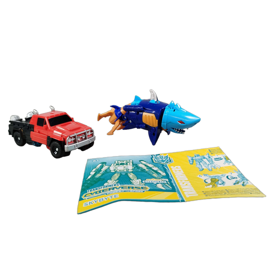 Hasbro Bundle Cyberverse Skybyte 2x Roboter Actionfiguren