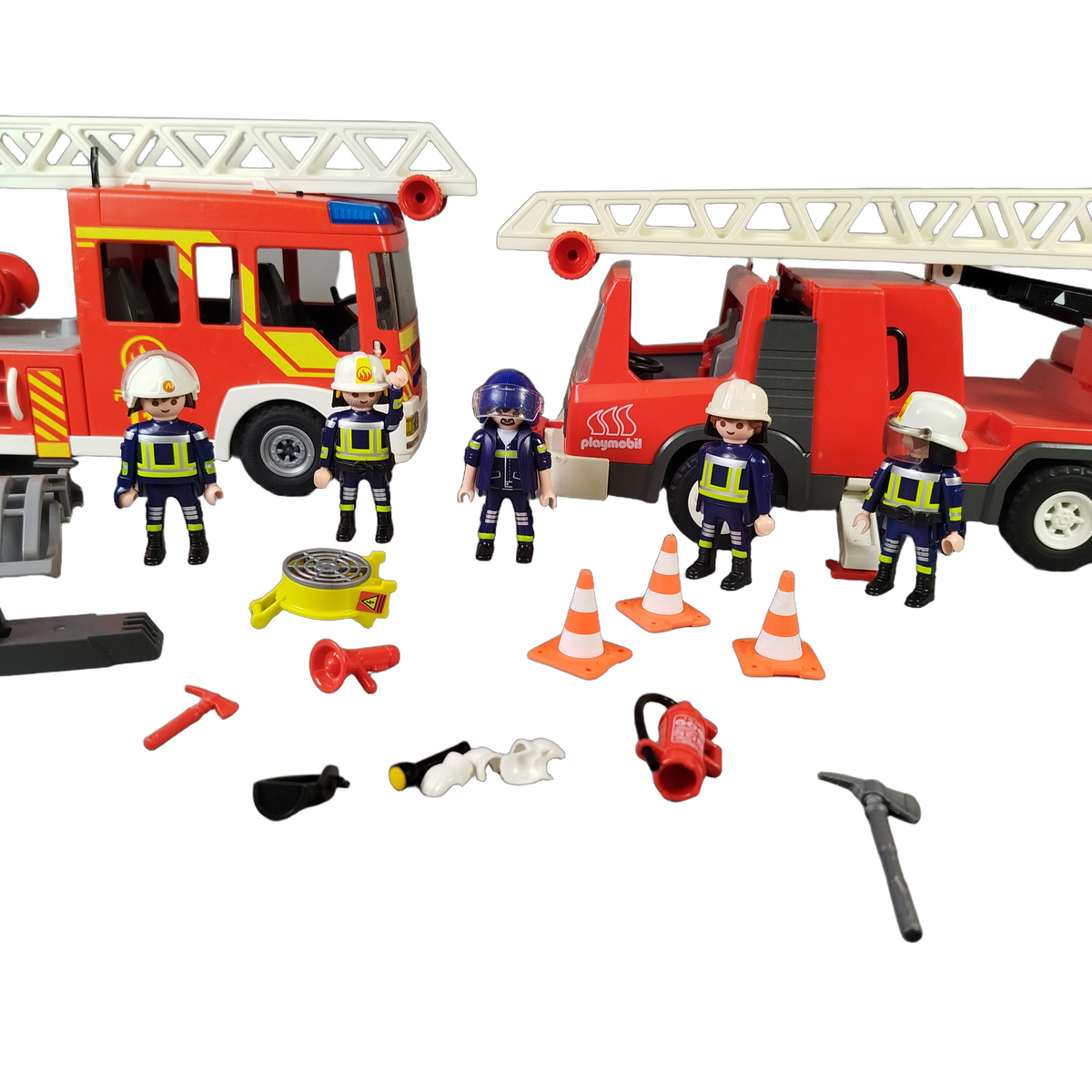Playmobil Bundle Feuerwehr 9463 3182 Set von 2 Feuerwehrfahrzeuge