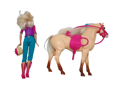 Mattel Bundle Reiten Set Puppe & Pferd mit Reitzubehör