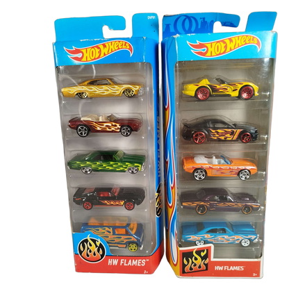 Hot Wheels Bundle HW Flames Set von 17 Autos Neu