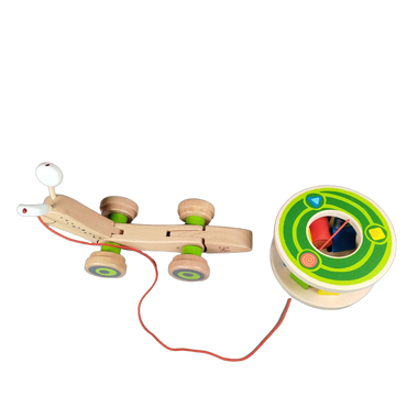 Hape Nachzieh-Schnecke Sortiertrommel Holz Motorikspiel