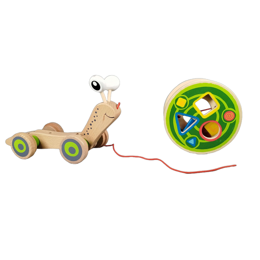Hape Nachzieh-Schnecke Sortiertrommel Holz Motorikspiel