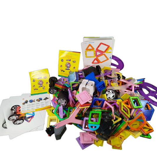 Magformers & Playtive Bundle Magnetfliesen großes Set Fahrzeugteile