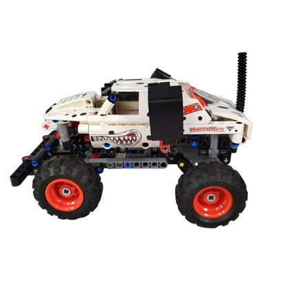 LEGO Technic 42150 Mutt Monstertruck
