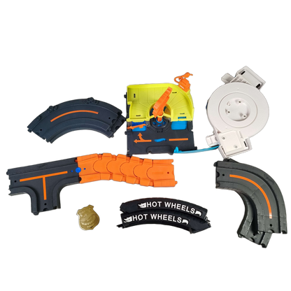 Hot Wheels Bundle großes Set Autorennbahn mit Spiralstarter