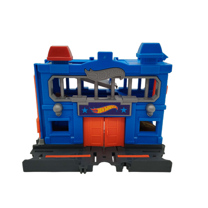 Hot Wheels Bundle City Gator Garage Set von 2 Werkstatt & Polizei